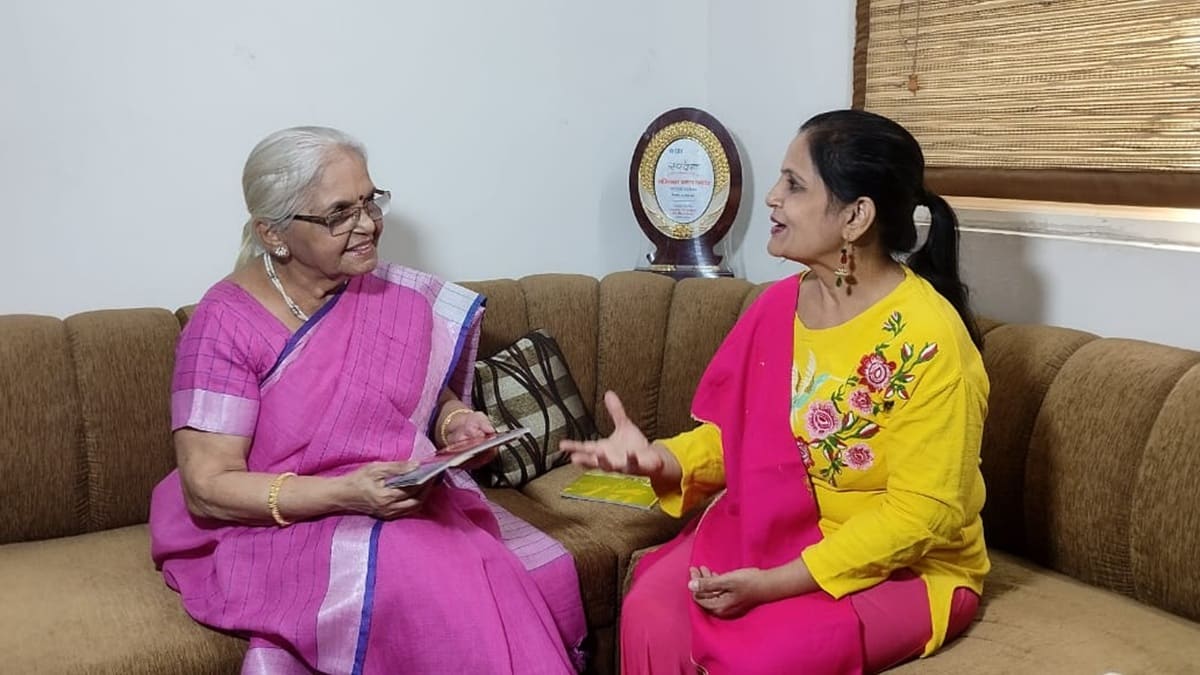 अलकनंदा साने, स्वरांगी साने, alaknanda sane, swarangi sane