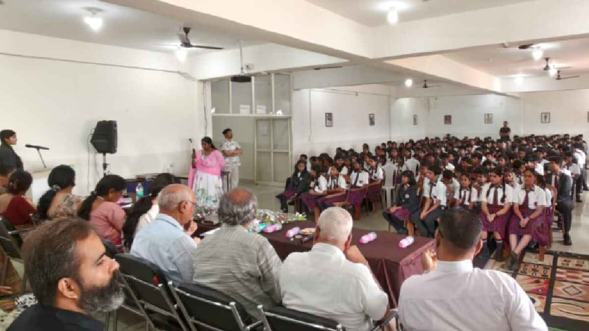 प्रेमचंद जयंती, जगदलपुर, premchand jayanti, students, jagdalpur